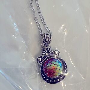 Mermaid Scale Pendant Necklace Iridescent Fantasy Jewelry Gift NWT